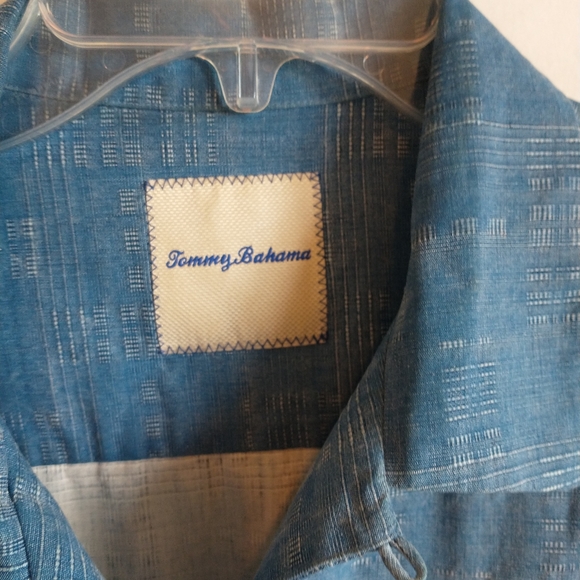 Tommy Bahama Silk Blue Shirt - Picture 2 of 6